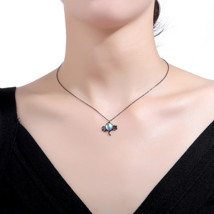 Kalung Halloween Kelelawar Perak S925 Moonstone Bat Necklace