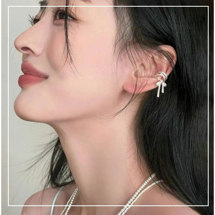 Set Anting dan Cincin Simpul Stylish Silver Modern Knot Earrings