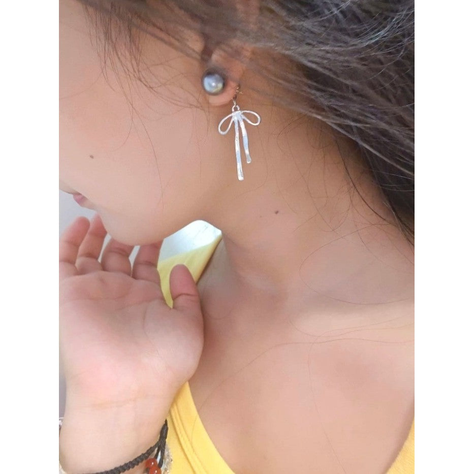 Anting Pita Simpul Kupu Kupu Stylish Silver Modern Knot Earrings