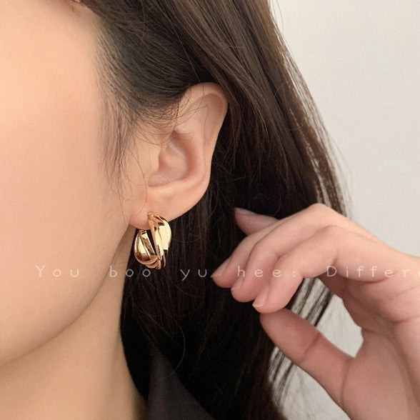 Anting Fashion Mutiara Modern Aksesoris Wanita Perhiasan Earring