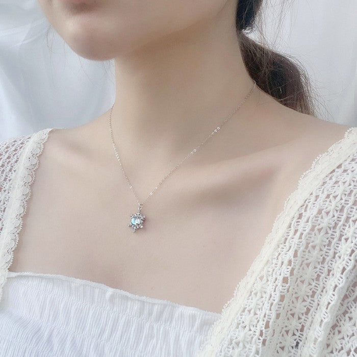 Kalung Salju Moonstone Perhiasan Fashion Wanita Cantik Snow Necklace